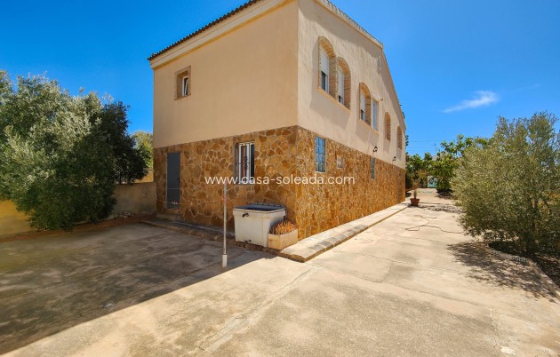 Herverkoop - Villa - Torrevieja