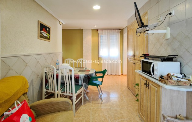 Herverkoop - Villa - Torrevieja