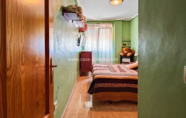 Herverkoop - Villa - Torrevieja