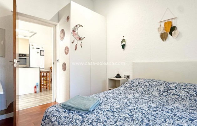 Resale - Villa - Orihuela Costa - Punta Prima