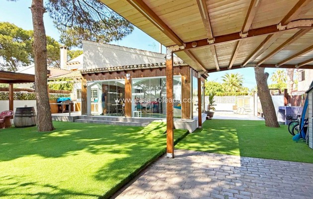 Resale - Villa - Orihuela Costa - Punta Prima