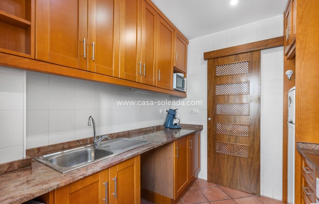 Resale - Apartment / flat - Torrevieja - Costa Blanca
