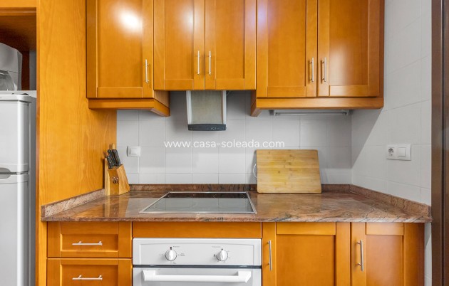 Resale - Apartment / flat - Torrevieja - Costa Blanca