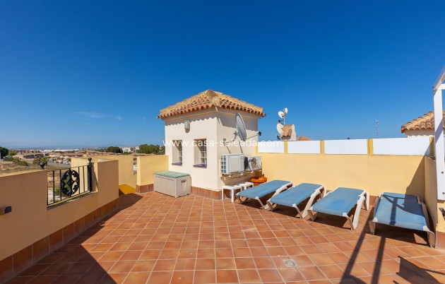 Resale - Apartment / flat - Torrevieja - Costa Blanca