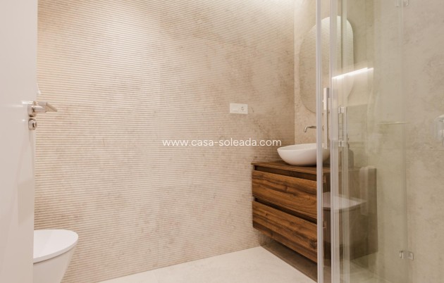 Resale - Apartment / flat - Torrevieja - Costa Blanca