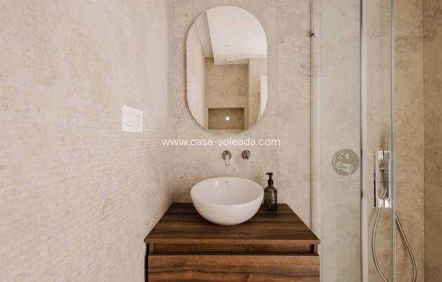 Resale - Apartment / flat - Torrevieja - Costa Blanca