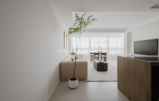 Resale - Apartment / flat - Torrevieja - Costa Blanca