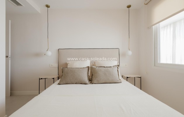 Resale - Apartment / flat - Torrevieja - Costa Blanca