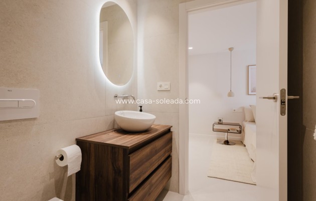 Resale - Apartment / flat - Torrevieja - Costa Blanca