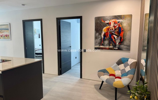 Resale - Apartment / flat - Torrevieja - Costa Blanca
