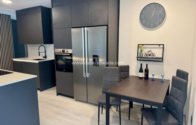 Resale - Apartment / flat - Torrevieja - Costa Blanca
