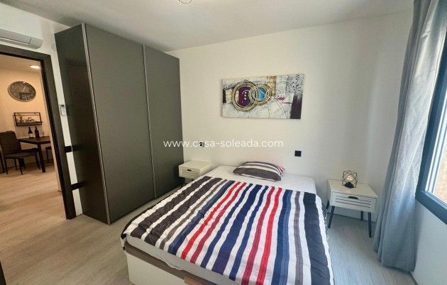 Resale - Apartment / flat - Torrevieja - Costa Blanca