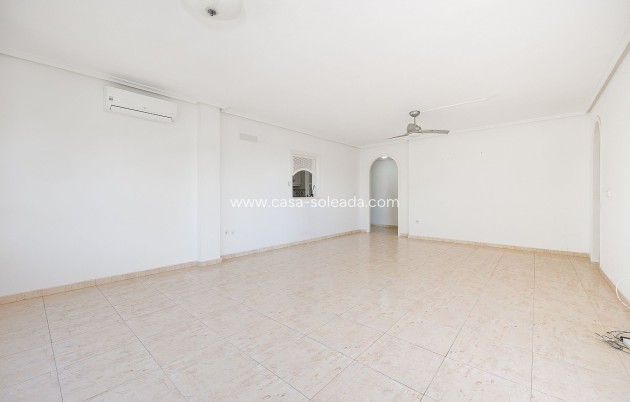Resale - Apartment / flat - Orihuela Costa - Costa Blanca