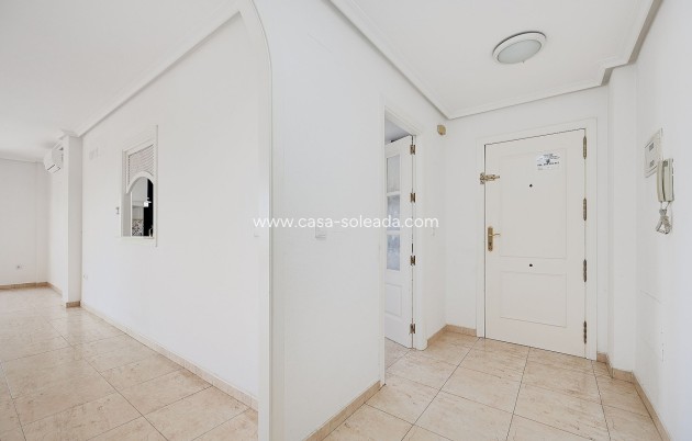 Resale - Apartment / flat - Orihuela Costa - Costa Blanca