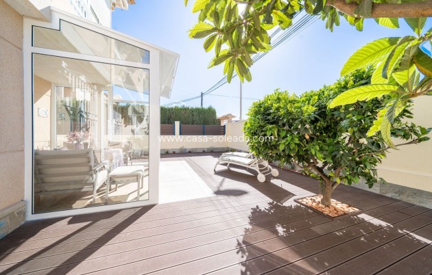 Resale - Apartment / flat - Torrevieja - Costa Blanca