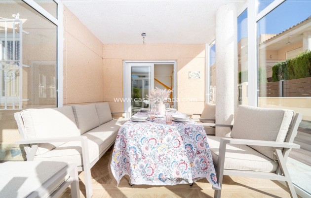 Resale - Apartment / flat - Torrevieja - Costa Blanca