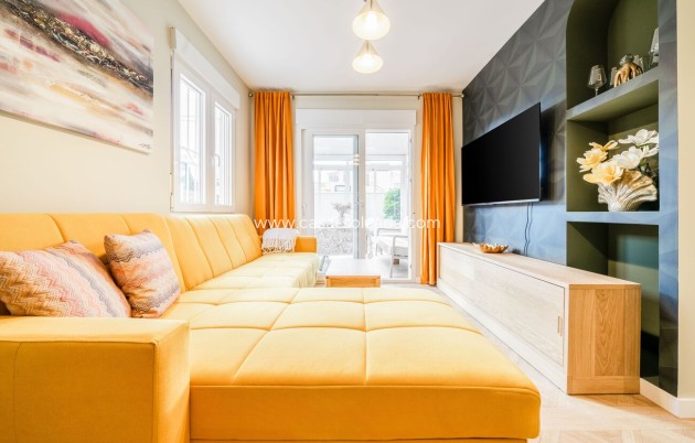 Resale - Apartment / flat - Torrevieja - Costa Blanca