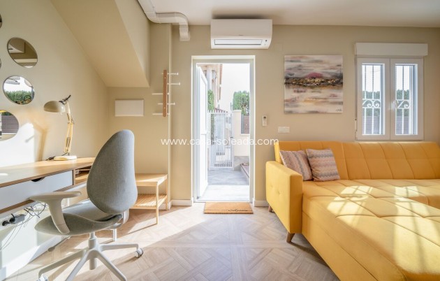 Resale - Apartment / flat - Torrevieja - Costa Blanca