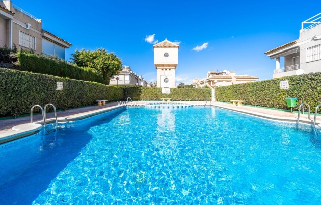 Resale - Apartment / flat - Torrevieja - Costa Blanca