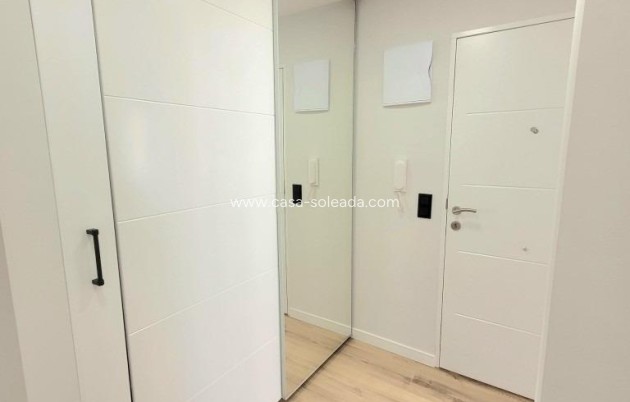 Wiederverkauf - Wohnung - Torrevieja - Playa del Cura
