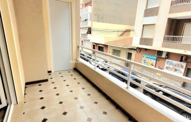 Wiederverkauf - Wohnung - Torrevieja - Playa del Cura