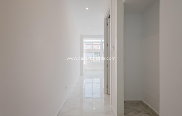 Resale - Apartment / flat - Torrevieja - Acequion
