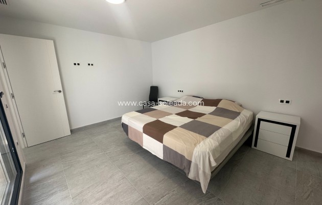 Resale - Villa - San Miguel de Salinas - Inland
