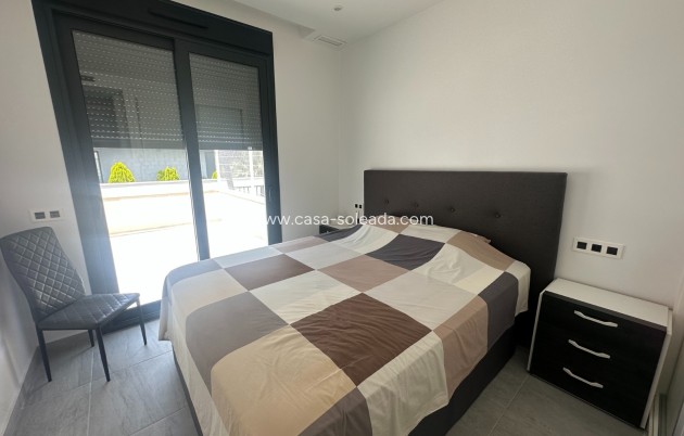Resale - Villa - San Miguel de Salinas - Inland