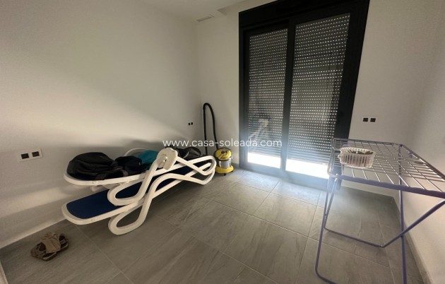 Resale - Villa - San Miguel de Salinas - Inland