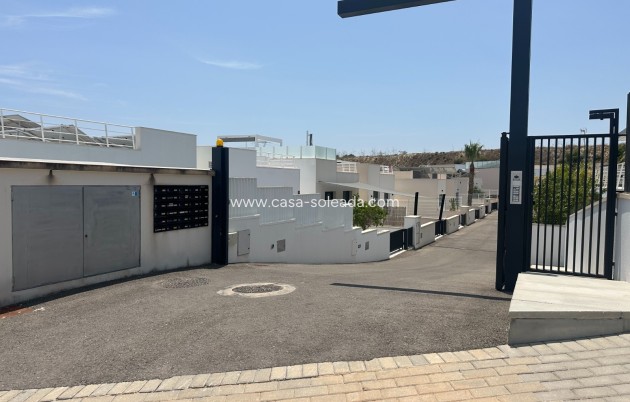 Resale - Villa - San Miguel de Salinas - Inland