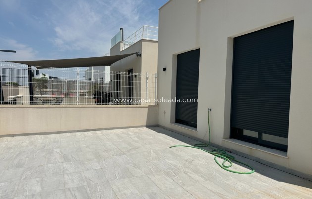 Resale - Villa - San Miguel de Salinas - Inland