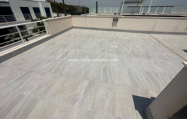 Resale - Villa - San Miguel de Salinas - Inland
