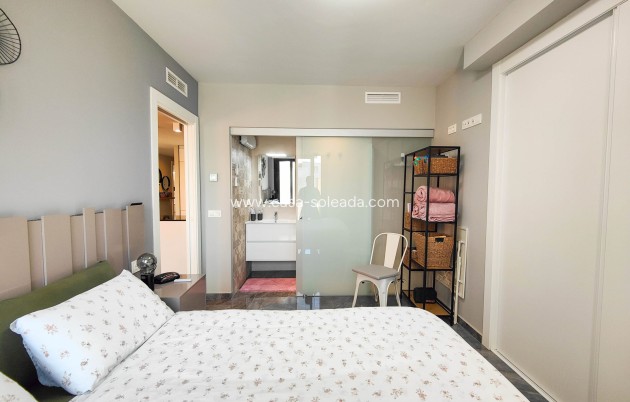 Resale - Apartment / flat - Orihuela Costa - Costa Blanca