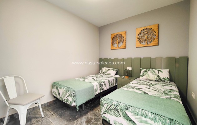 Resale - Apartment / flat - Orihuela Costa - Costa Blanca