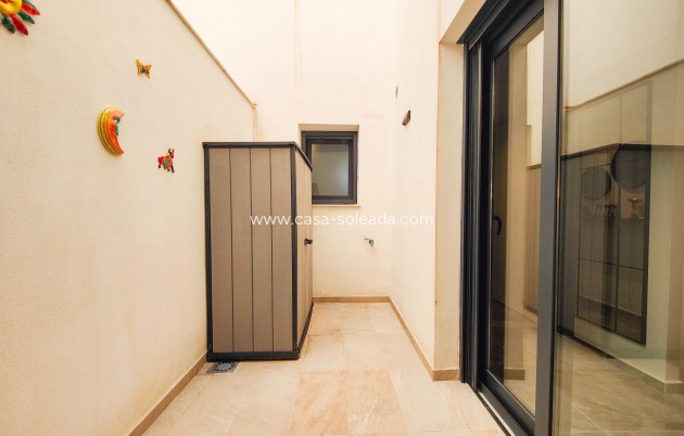 Resale - Apartment / flat - Orihuela Costa - Costa Blanca