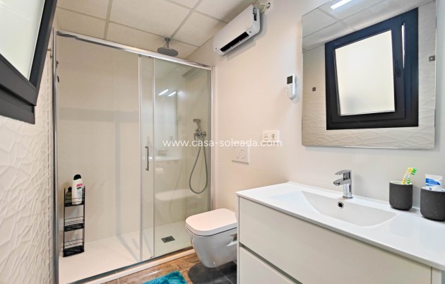 Resale - Apartment / flat - Orihuela Costa - Costa Blanca