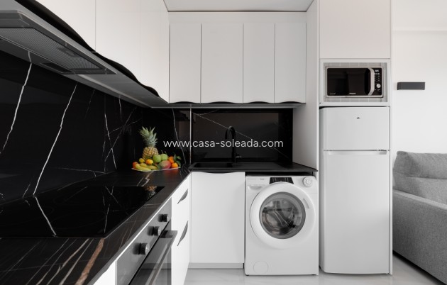 Resale - Apartment / flat - La Mata - Costa Blanca