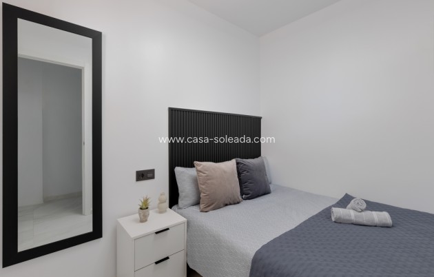 Resale - Apartment / flat - La Mata - Costa Blanca