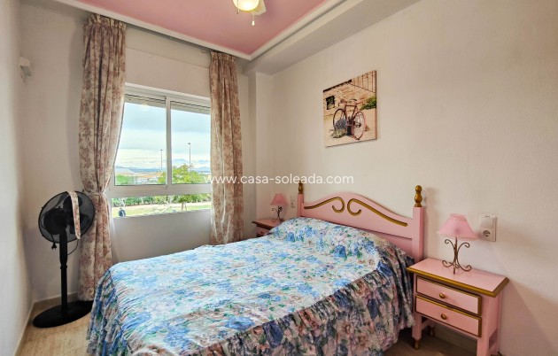 Resale - Apartment / flat - Torrevieja - Costa Blanca