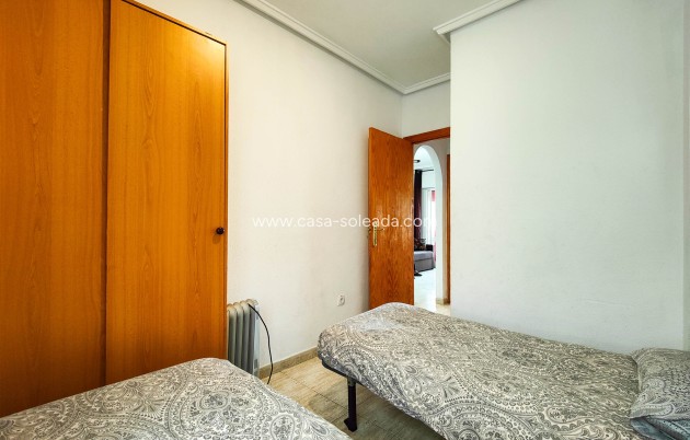 Resale - Apartment / flat - Torrevieja - Costa Blanca