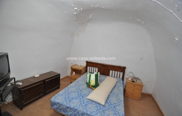 Resale - Country Property/Finca - Pinoso - Inland
