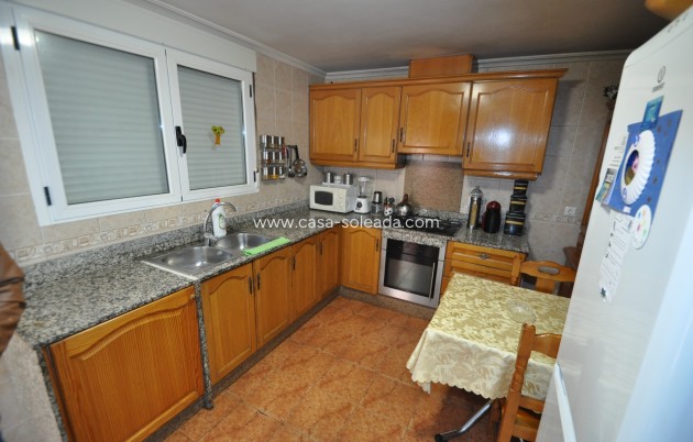 Resale - Townhouse - Pinoso - Inland