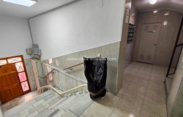 Reventa - Apartamento / piso - Torrevieja - Costa Blanca