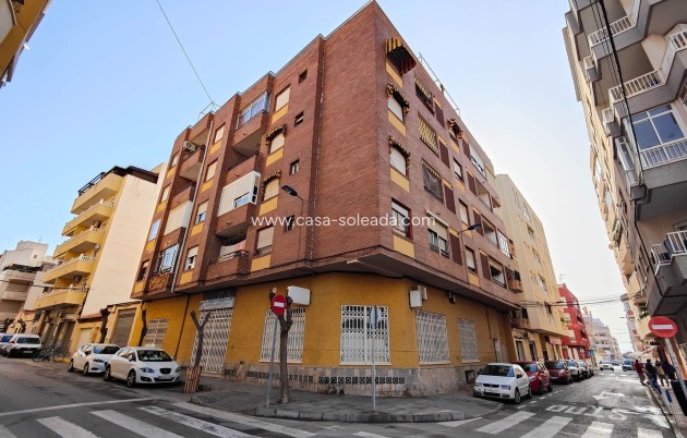 Reventa - Apartamento / piso - Torrevieja - Costa Blanca