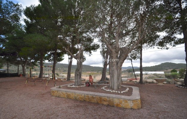 Resale - Country Property/Finca - Pinoso - Inland