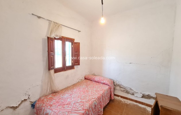 Resale - Country Property/Finca - Pinoso - Inland