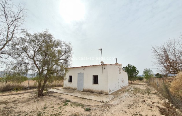 Resale - Country Property/Finca - Pinoso - Inland