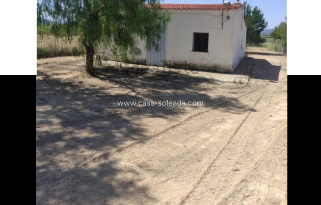 Resale - Country Property/Finca - Pinoso - Inland