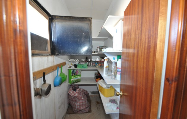 Resale - Country Property/Finca - Pinoso - Inland