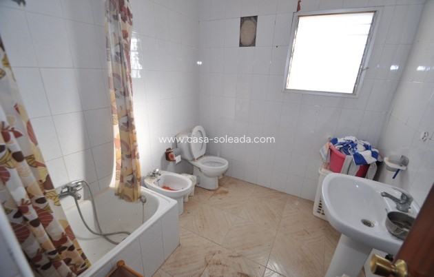 Resale - Country Property/Finca - Pinoso - Inland